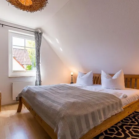 In Otseebad * Wustrow (Fischland)